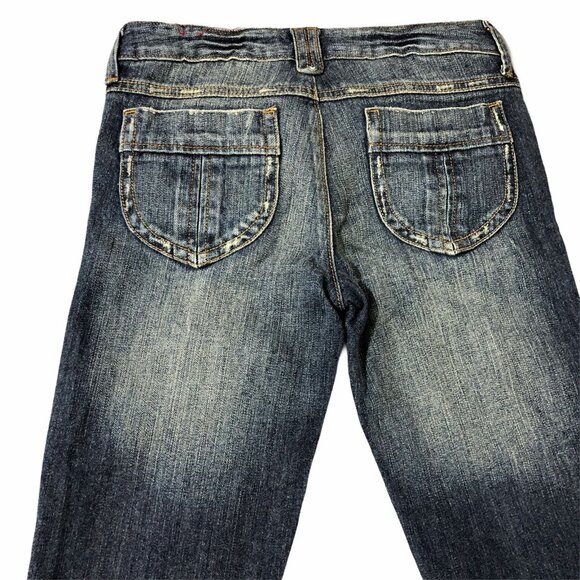 MUDD Jeans Capris Womens Juniors Size 3 Dark Blue Wash Pockets Pants Straight Le - Picture 4 of 7